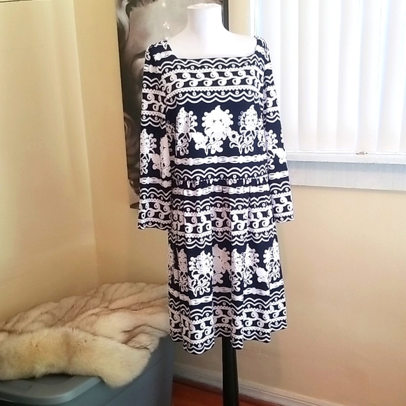 Trully black & white graphic print dress size 18 - Picture 1 of 7